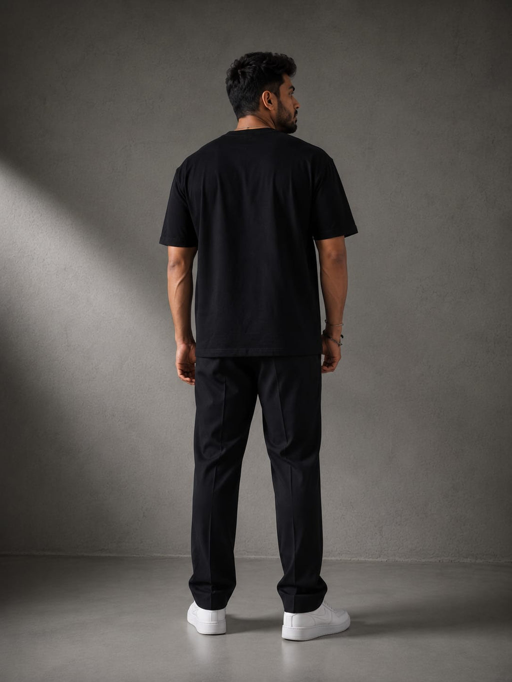 ZERO STATE MOTION Hardoak Black